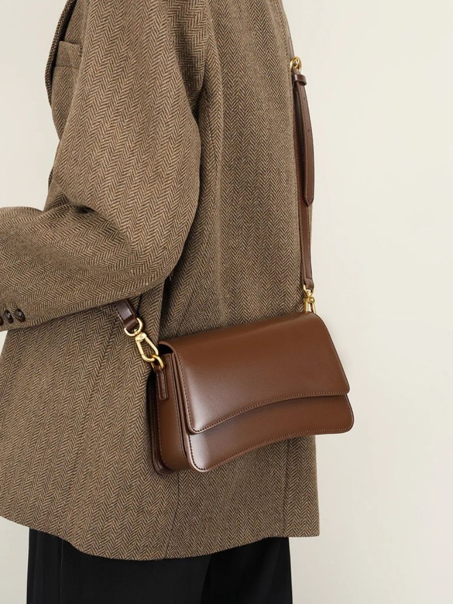 Aria Classic Bag - Black