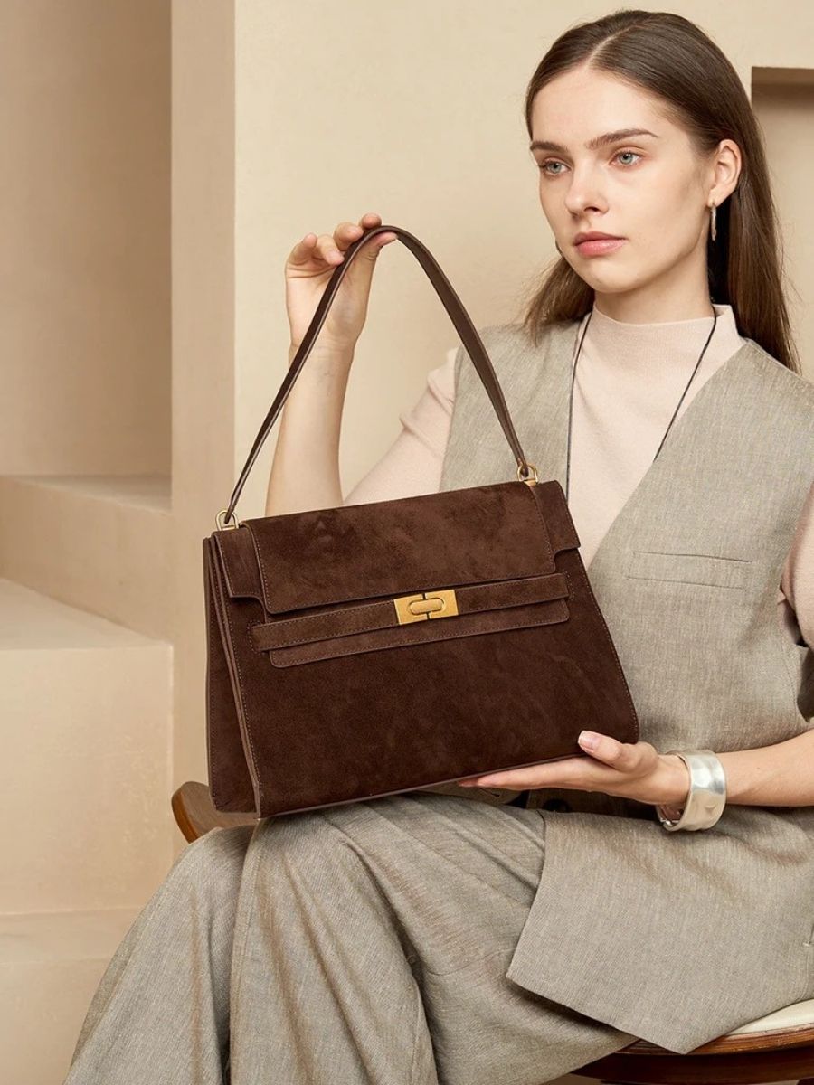 Vera Modern Shoulder Bag - Coffee