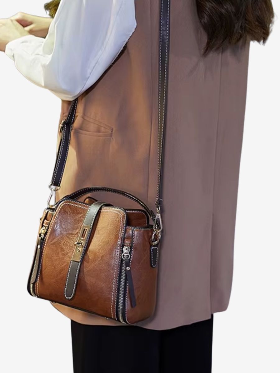 Mira Henkelbag