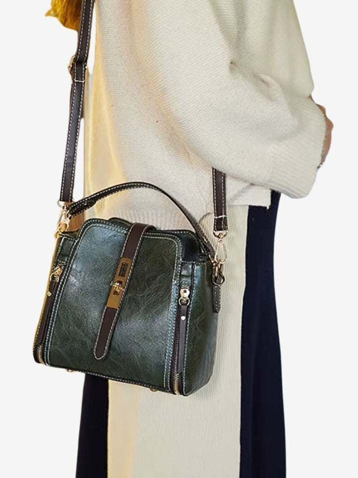Mira Henkelbag