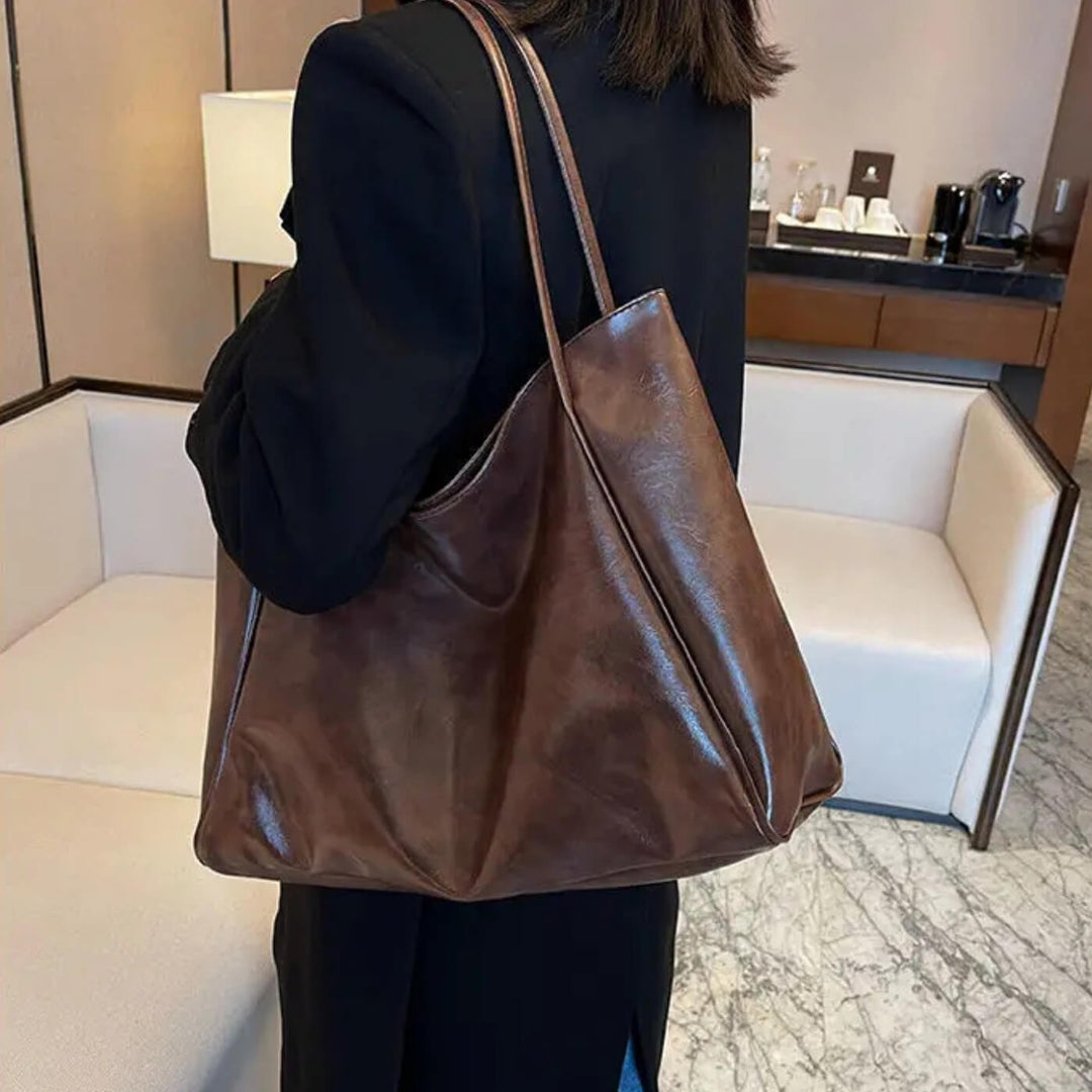 Silvia's Sleek Minimalist Tote Bag