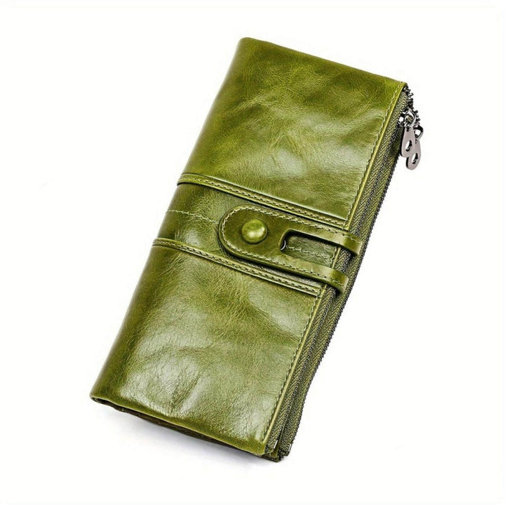 Paola's Foldable Clutch
