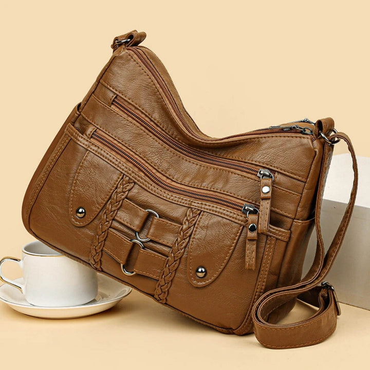 Monica Geflochtene Multi-Zip Umhängetasche